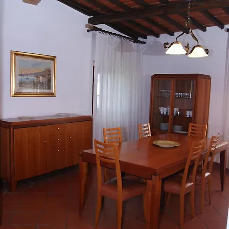 Farmház La Valle Per Vacanze *